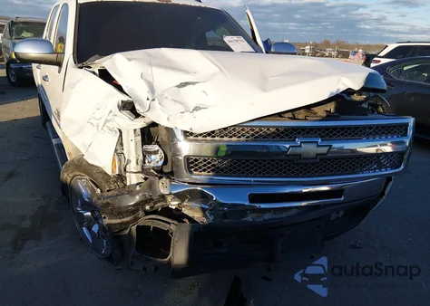 2011 Chevrolet Silverado 1500 Lt из США, поврежденный, VIN 3GCPCSE09BG158457